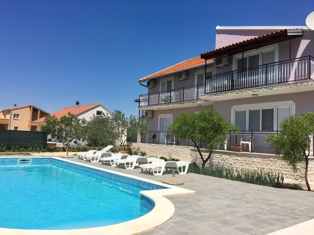 Krkahaus Hotel Lozovac Ngoại thất bức ảnh