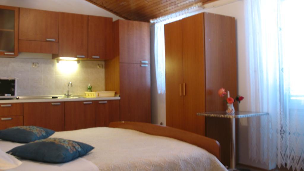 Krkahaus Hotel Lozovac Ngoại thất bức ảnh