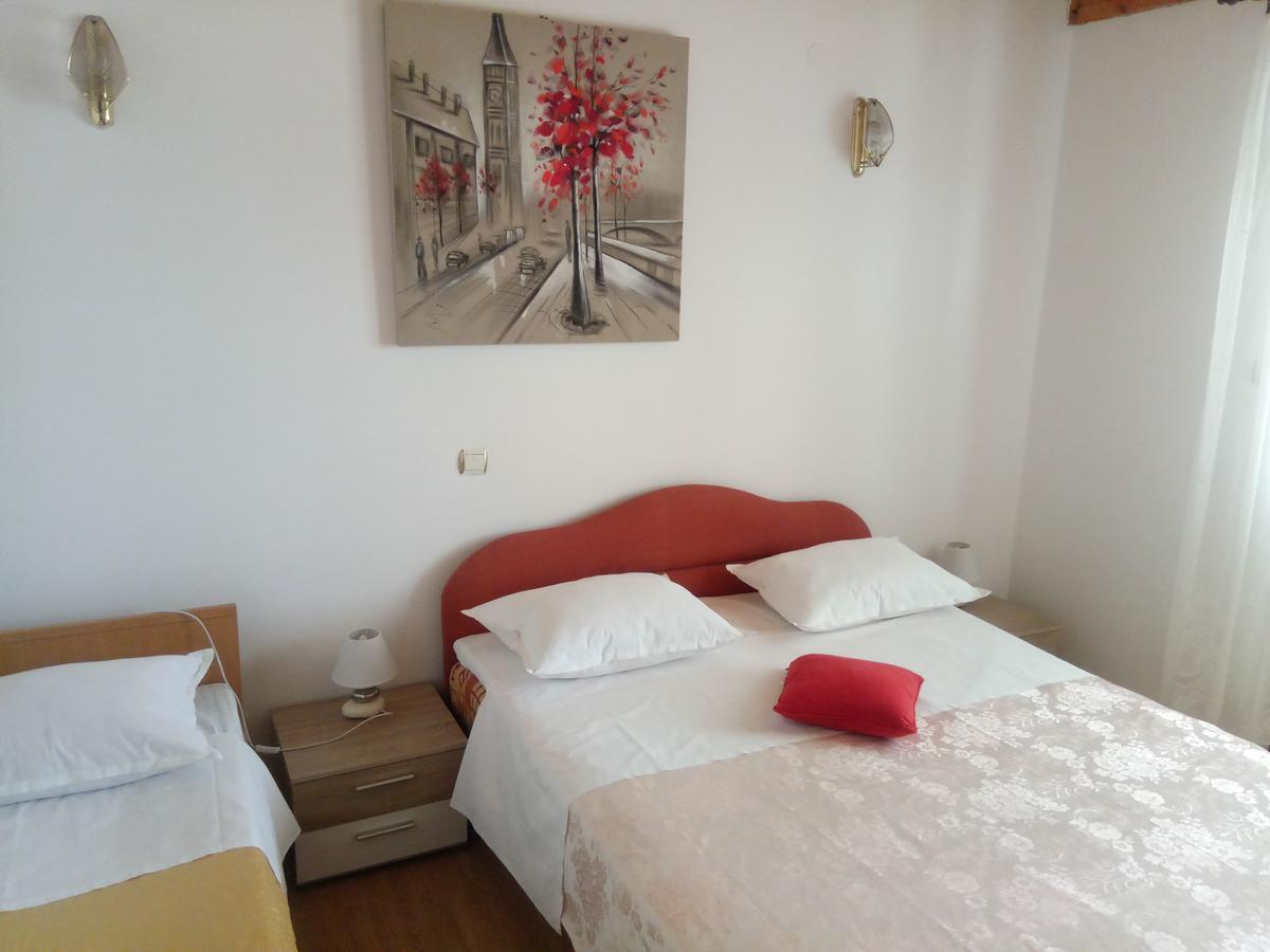 Krkahaus Hotel Lozovac Ngoại thất bức ảnh